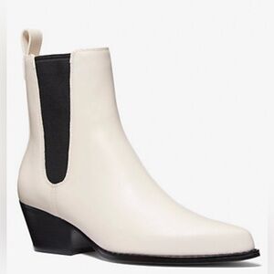 Nwt ~ Michael Michael Kors “Kinlee” Leather Cream Ankle Boots